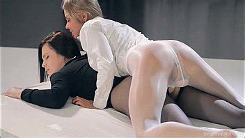 Hot Blonde And Brunette Fuck Using Strap On XNXX