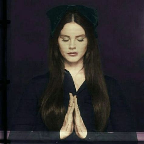 Pin By JULIA RAVEN On LANA DEL REY Lana Del Rey Singer Lust For Life