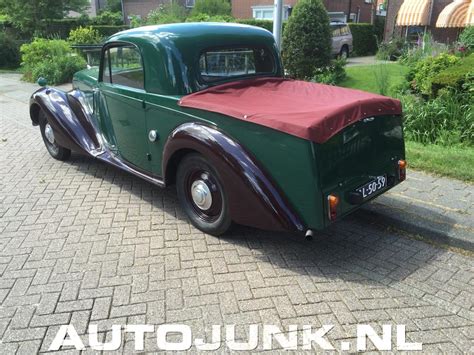 Armstrong - Gespot op Autoblog.nl