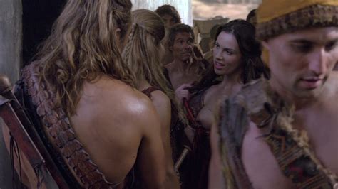 Spartacus War of the Damned nude pics página 1