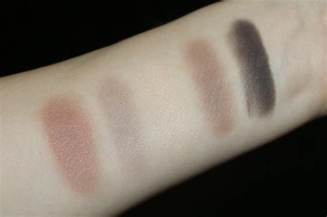 Палетка теней Essence Eyeshadow palette Nude Отзывы покупателей Косметиста