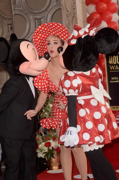 Katy Perry Hot Celebs Home