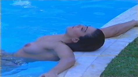 Silvia Peyrou nude pics página 1