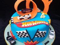 13 idées de Gateau Hot Wheels anniversaire gateau gateau anniversaire