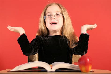 Simple Gesturing Helps Students Learn | Live Science