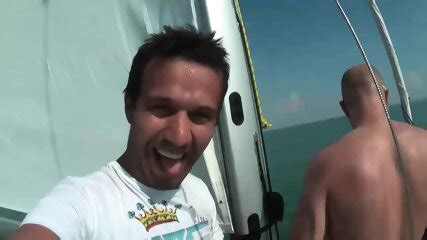 Mega Sex Party Auf Dem Boot Pornstars