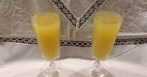 Kokos-Ananas-Sekt Rezept - ichkoche.de