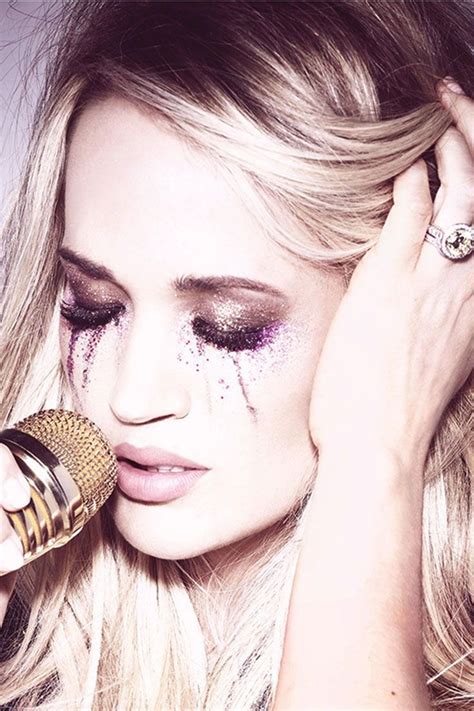 Carrie Underwood's new album CRY PRETTY is fantastic! Glittery Eye ...