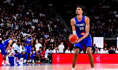 Préparation Basket JO H Les Bleus éteignent lAllemagne championne