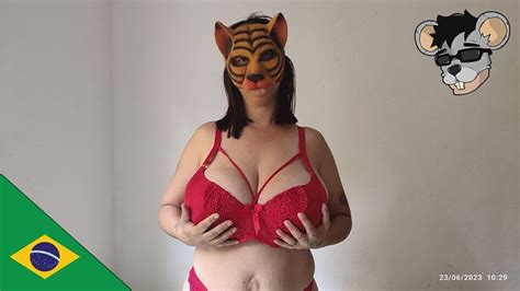 Echter Sex mit einem heißen Amateurpaar Ehefrau mit behaarter Muschi großen Titten großem