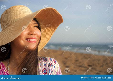 Close Up Lifestyle Portrait Of Young Beautiful And Happy Asian Chinese