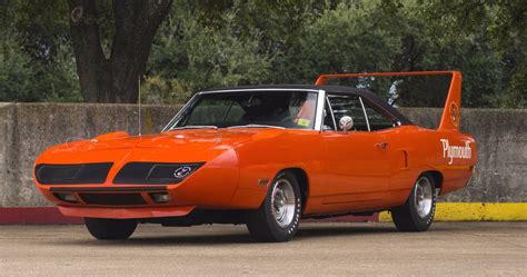 Looking Back At The 1970 Plymouth Road Runner Superbird Hotcars