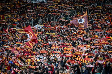 Roma Genoa Info Biglietti Aperto Ai Tifosi Giallorossi Il Settore