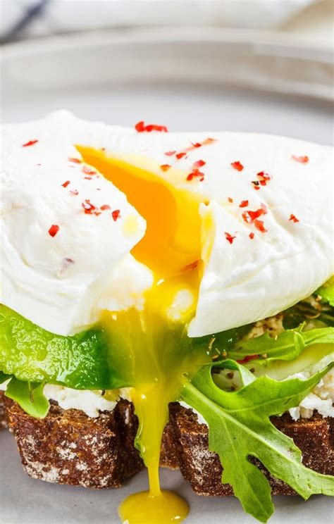 How To Poach An Egg Elizabeth Rider