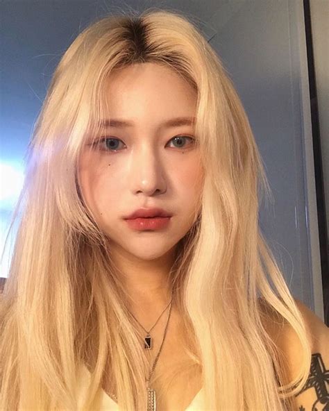 Korean Babe Blonde Hair