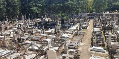 Commemorazione Dei Defunti A Messina Gli Orari Dei Cimiteri E Come