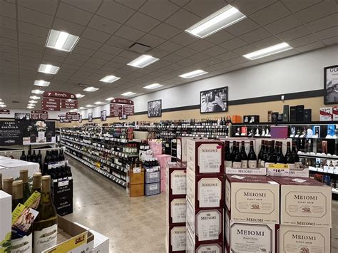 BINNYS BEVERAGE DEPOT RIVER GROVE Updated January 2025 22 Photos