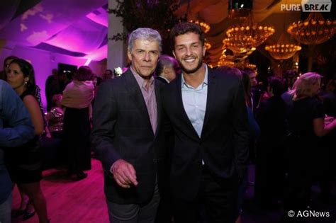 José Mayer sobre polêmica de beijo gay em Klebber Toledo em Império Natural Purebreak