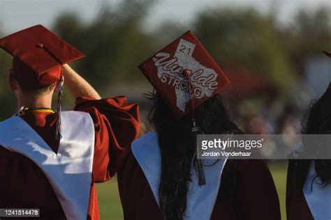 Uvalde High School Photos and Premium High Res Pictures - Getty Images