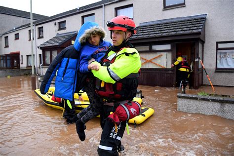 Storm Babet: Rescue area widened as three people die & hundreds of