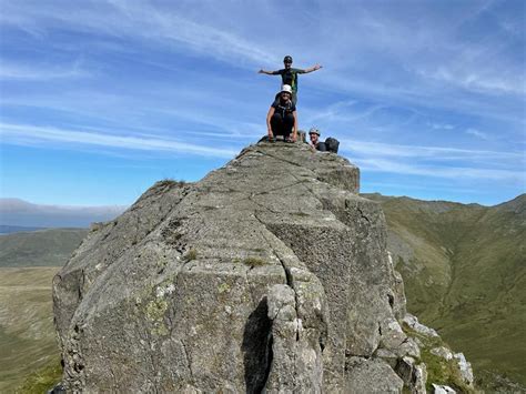 Llech Dducrib Lem Spur Adelong