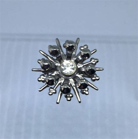 Mid Century Starburst Rhinestone Brooch Crystal Rhinestones Vintage