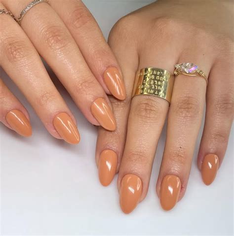 Short Nude Almond Nails Inspos For Your Next Manicure Fashion And Finger Tips