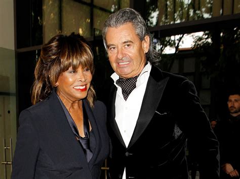 Inside Tina Turner’s magnificent estate in…