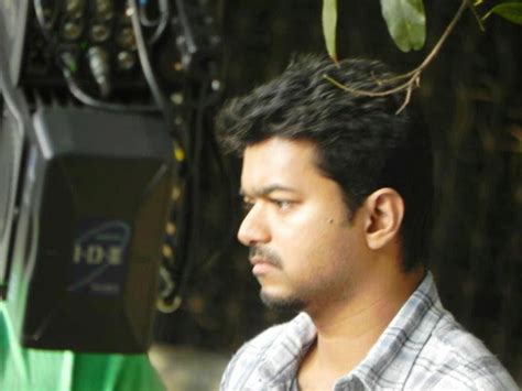 Thuppaki Shot With Hidden Cameras Vijay Fans Club