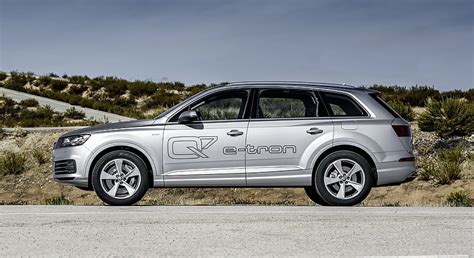 2016 Audi Q7 E Tron 3 0 TDI Quattro Color Florett Silver Car HD