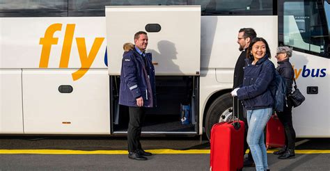 how much is the bus from keflavik airport to reykjavik