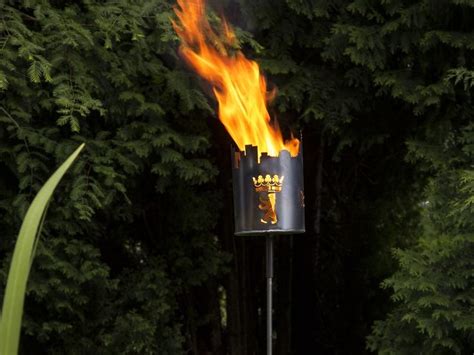 Skyline Fackel Berlin Beschreibung Stahlrohr Ø 152 x 2x 263mm mit der ...