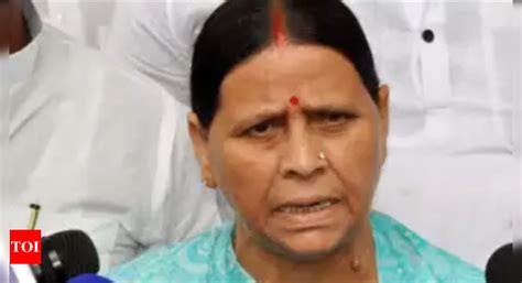 Rabri Devi Appears Before Ed For Questioning In Land For Jobs Case