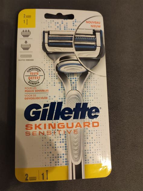 Gillette Skinguard Sensitive uchwyt + 2 wkłady Ozorków • OLX.pl