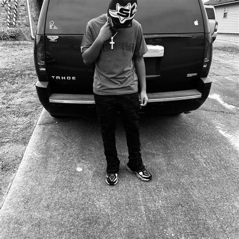 Kjglizzy • Threads Say More
