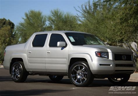 2007 Honda Ridgeline With 20 Mkw M26 In Chrome 8 Lug Wheels Wheel