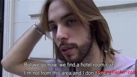 Chico Latino Caliente Con Cabello Caliente Se Le Paga Para Follar XVIDEOS