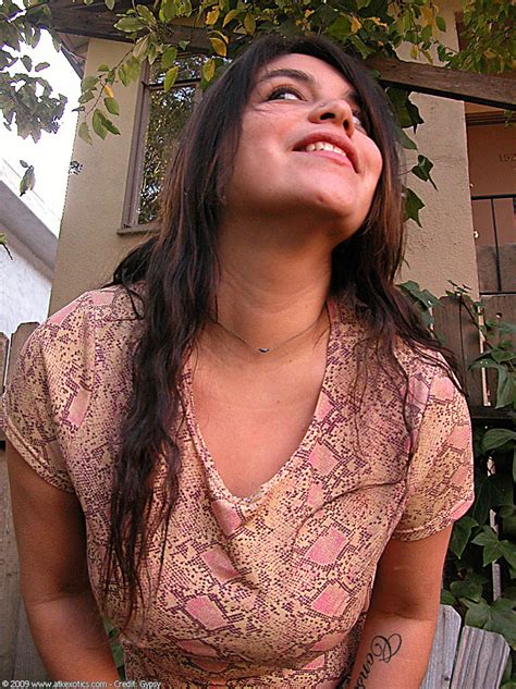 Sexy Amateur Polly Unleashes Her Big Big Natural Tits Masturbates