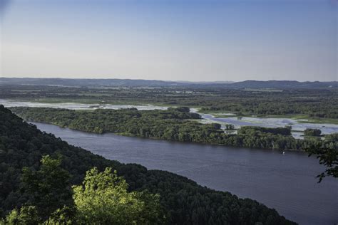 Looking the length of the Mississippi River image - Free stock photo ...