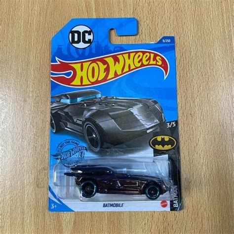 Hot Wheels Batman Dc Batmobile Cuotas sin interés