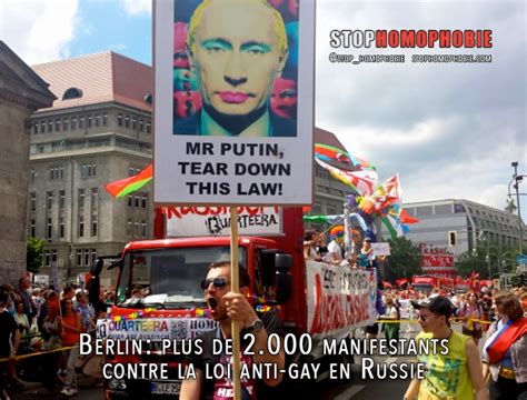 Berlin Plus De 2 000 Manifestants Contre La Loi Anti Gay En Russie Association STOP Homophobie