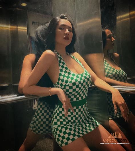 Ảnh Viên Vibi sexy lộ clip mặc bikini nude cực khiêu gợi Ce Bu Cu