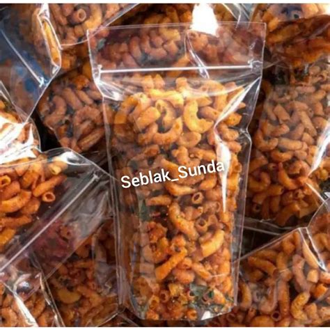 Jual Makaroni Kriuk Bantet Pedas Daun Jeruk Isi Gram Shopee Indonesia