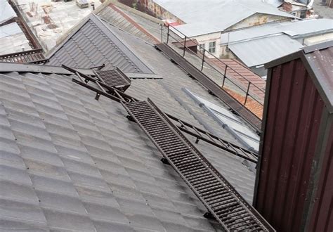 Кровельная лестница для металлочерепицы - UralPenoblok.ru