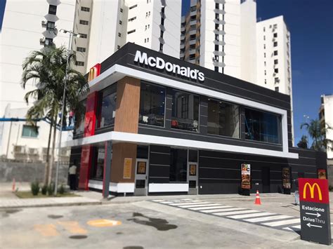 Mc Donalds Dom Pedro Revoeduca