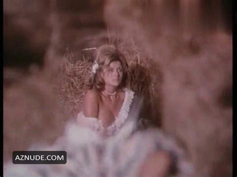 DIAMANTE LOBO NUDE SCENES AZNude