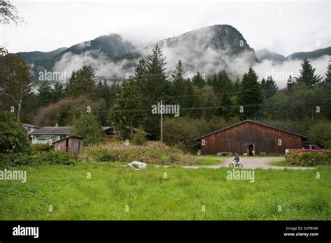 Wuikinuxv Nations Hi Res Stock Photography And Images Alamy