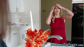 Milf Y En Un Cuarteto De Familias Ensambladas Xvideos