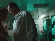 Naked Anna Slyu In Survivors