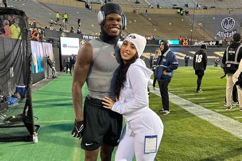Travis Hunter’s Girlfriend Gets Mad After Heisman Winner Takes Pictures